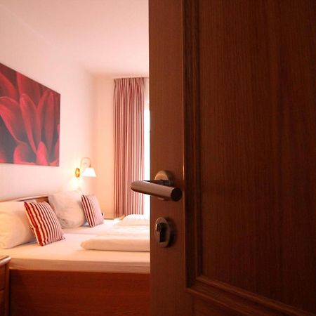 Hotel Waldgasthof Schoening Friesoythe Bilik gambar