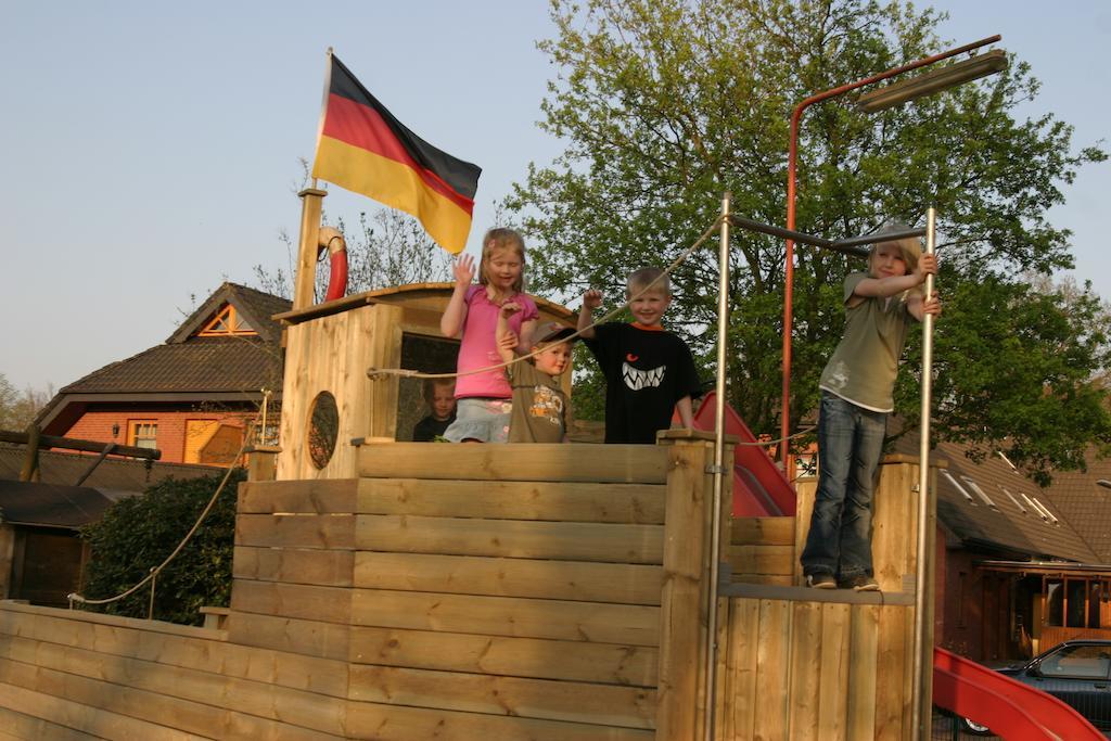 Hotel Waldgasthof Schoening Friesoythe Luaran gambar